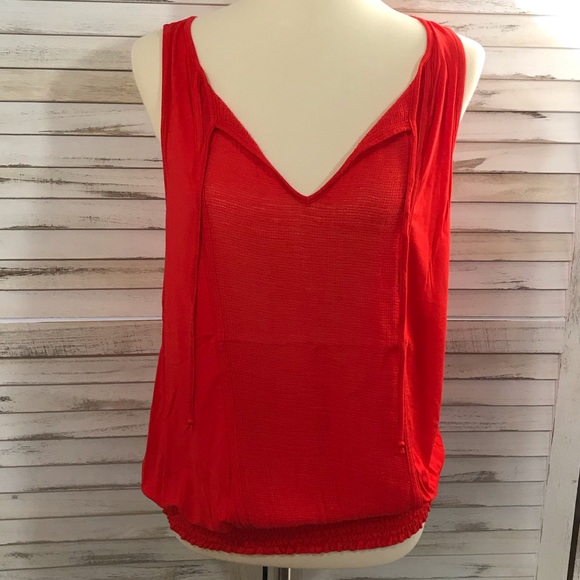 Michael Stars Tops - Michael Stars V-neck S/L Top